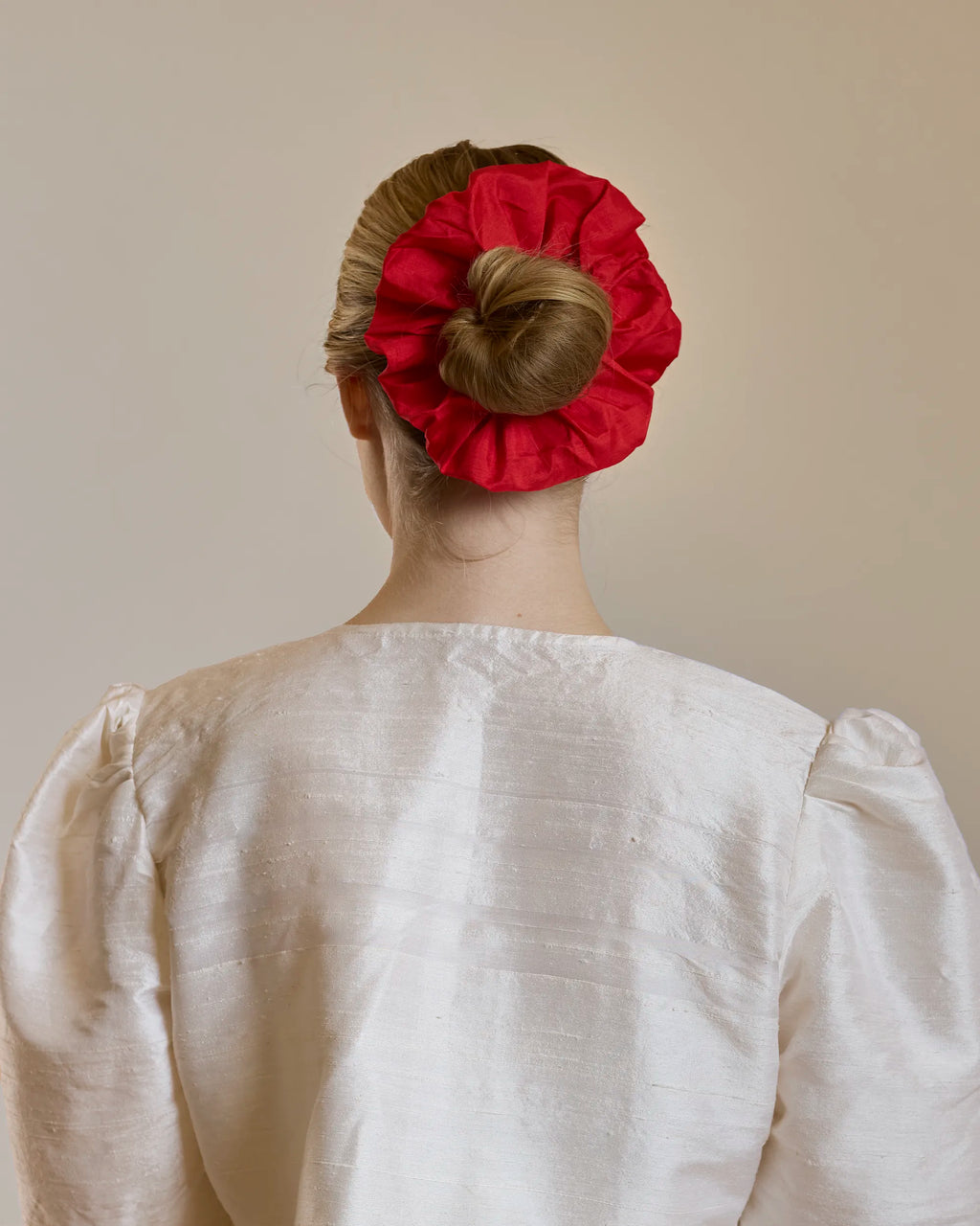 Saly Scrunchie - Pure Silk