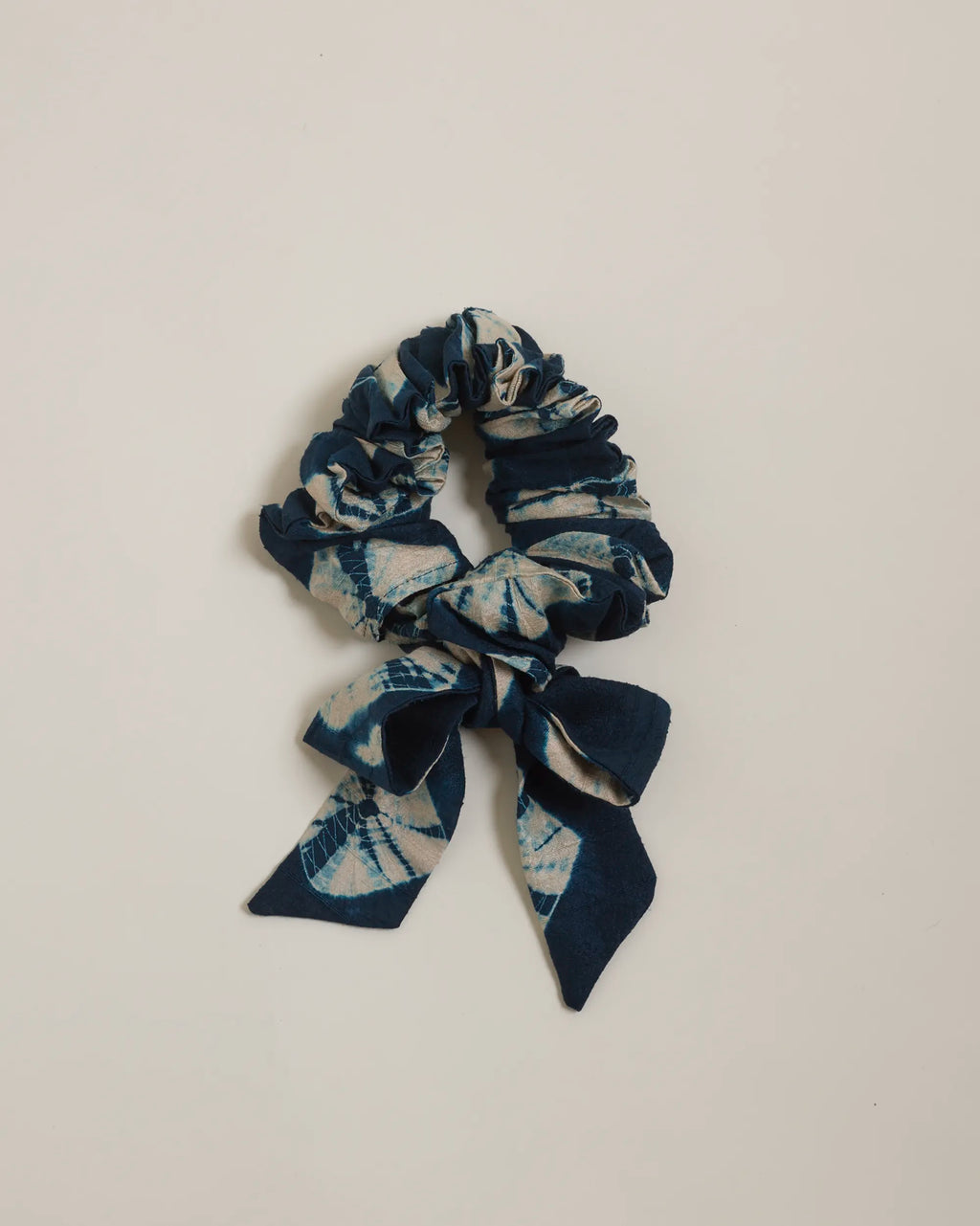 Laipich Bow Scrunchie - Pure Silk