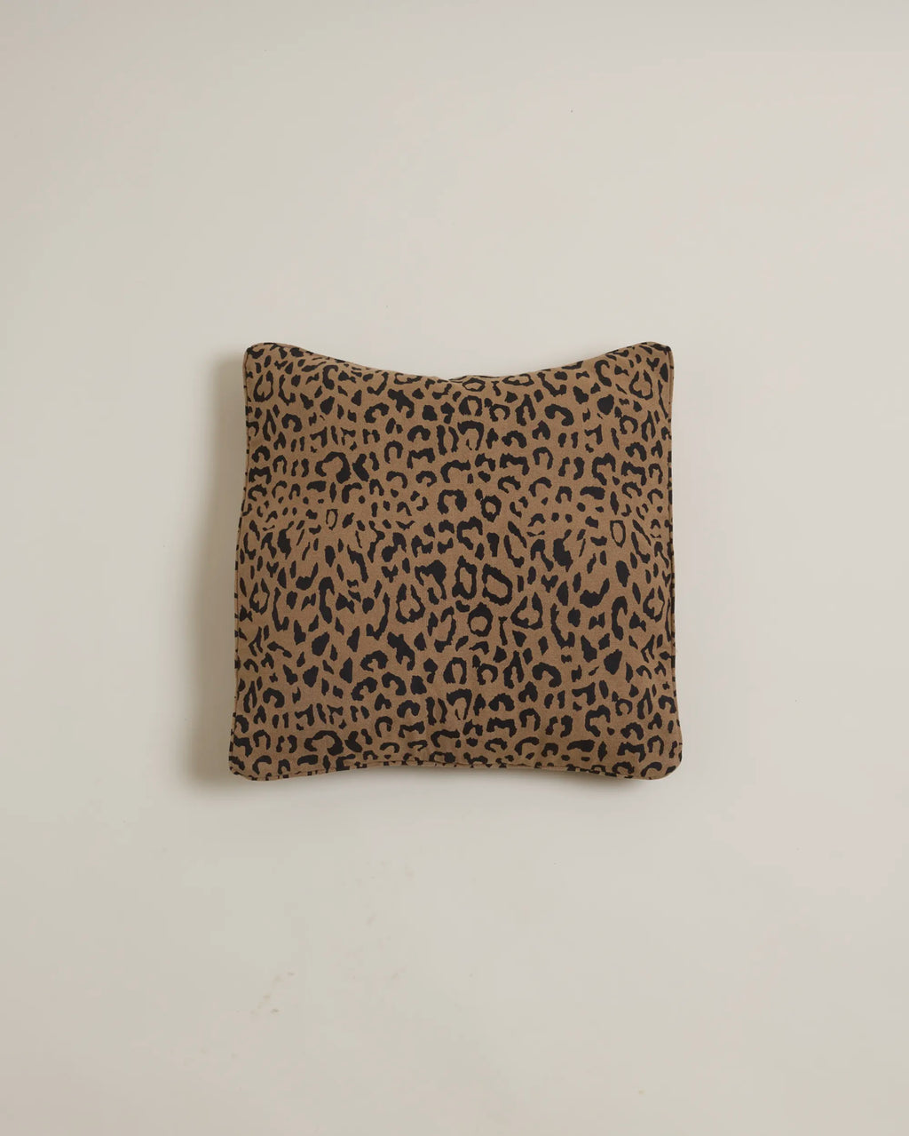 Vanntha Cushion