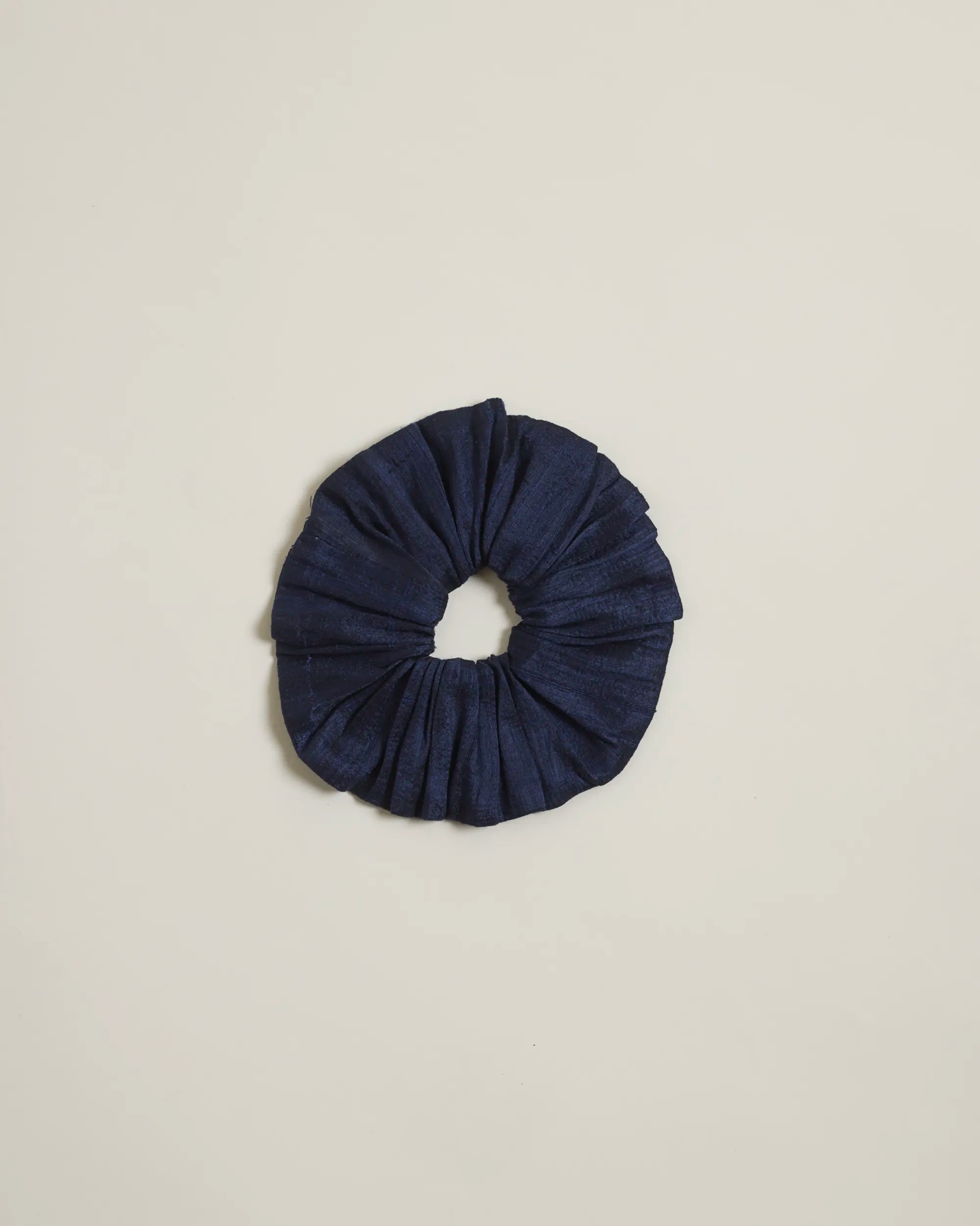 Saly Scrunchie - Pure Silk