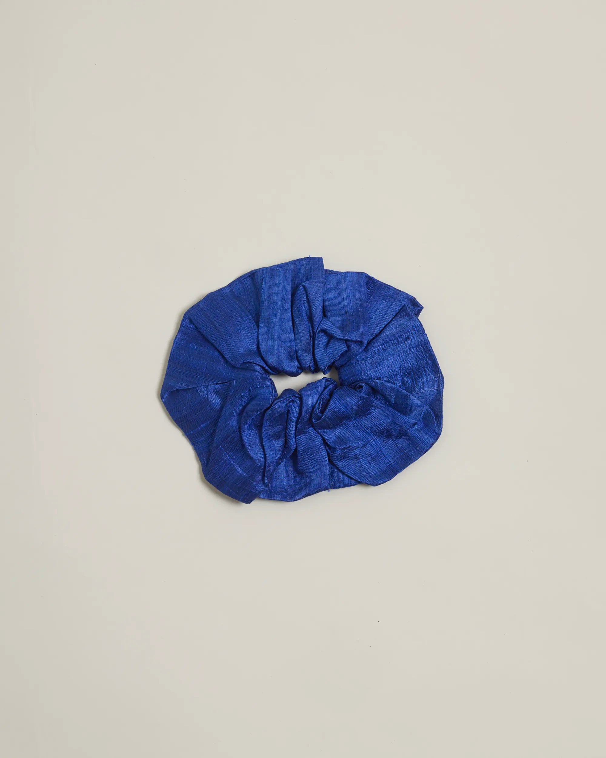 Saly Scrunchie - Pure Silk