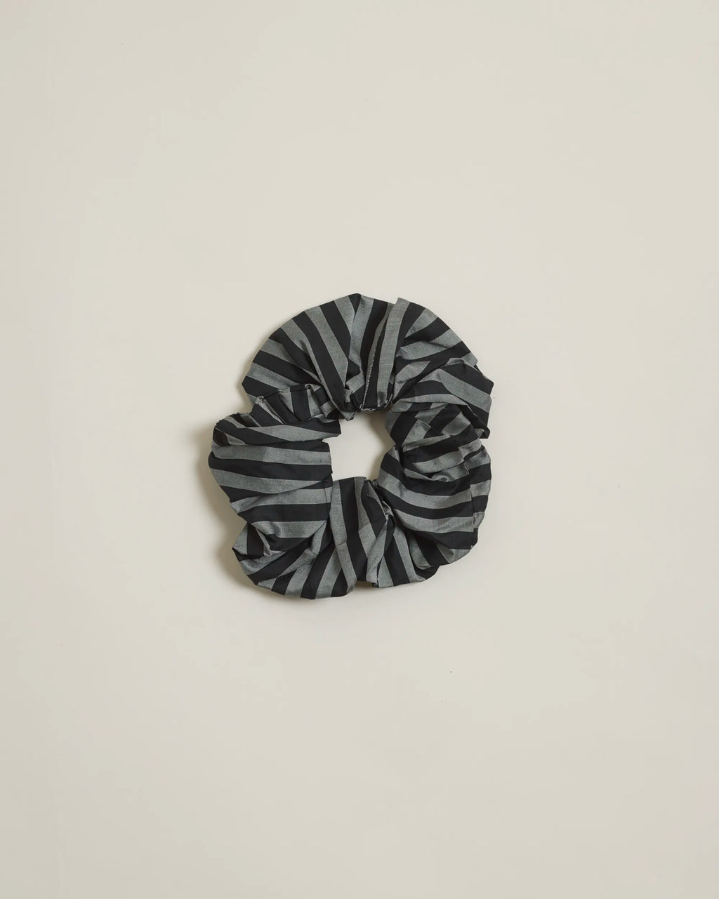 Saly Scrunchie - Pure Silk
