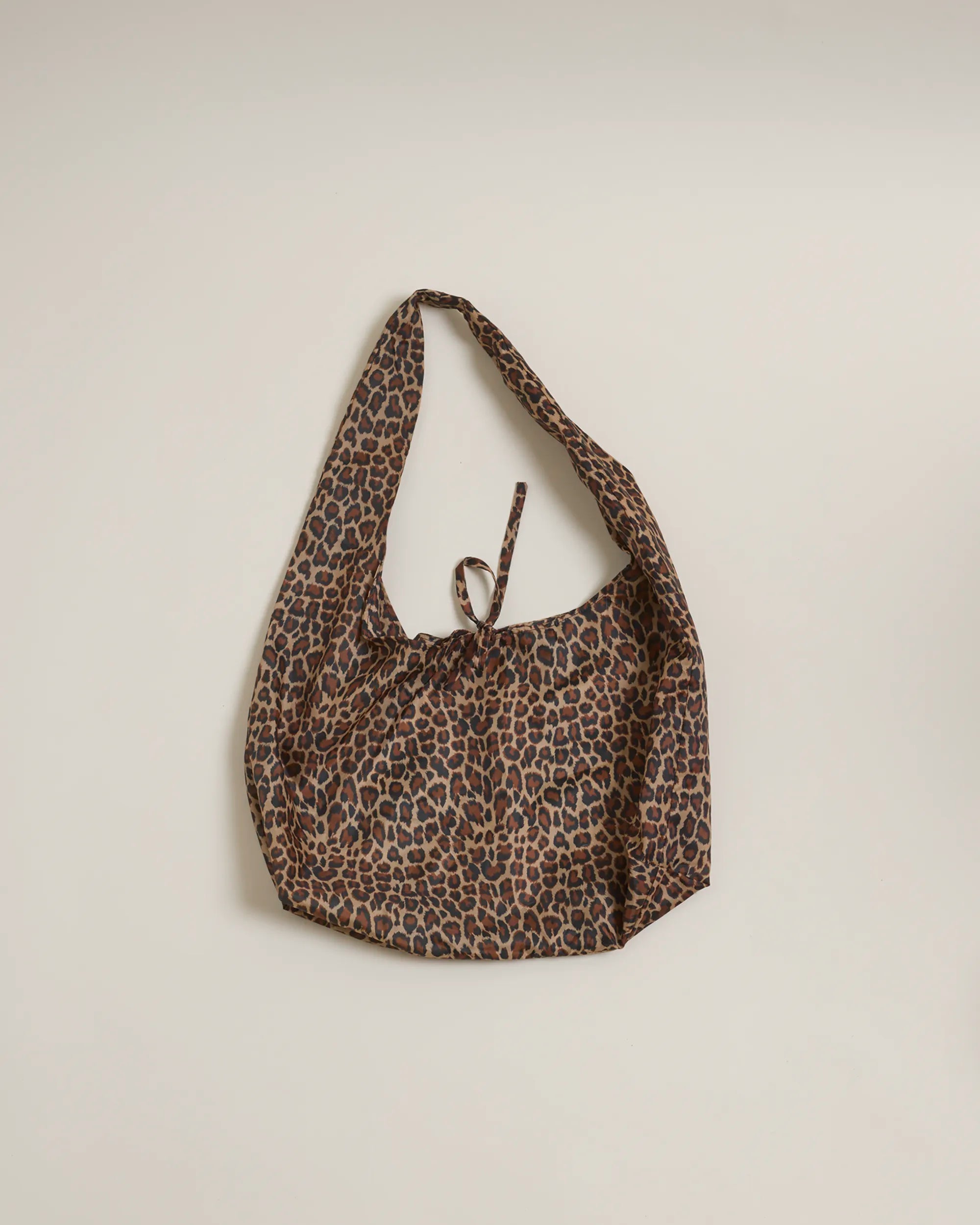 Raksmey Slouch Bag - Upcycled Polyester