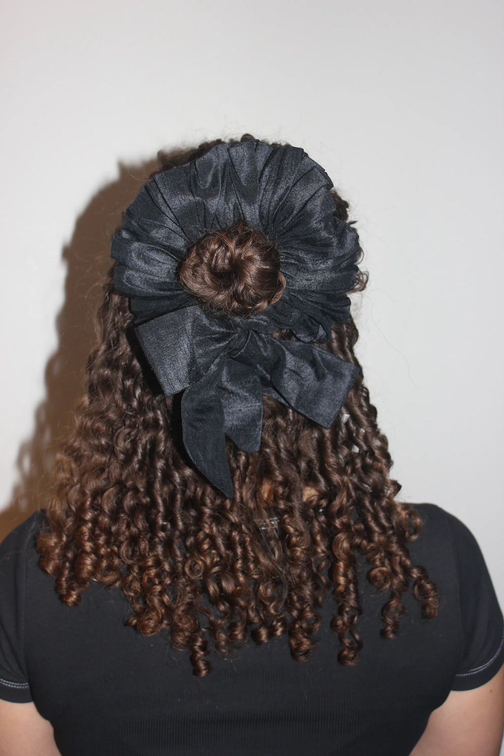 Laipich Bow Scrunchie - Pure Silk