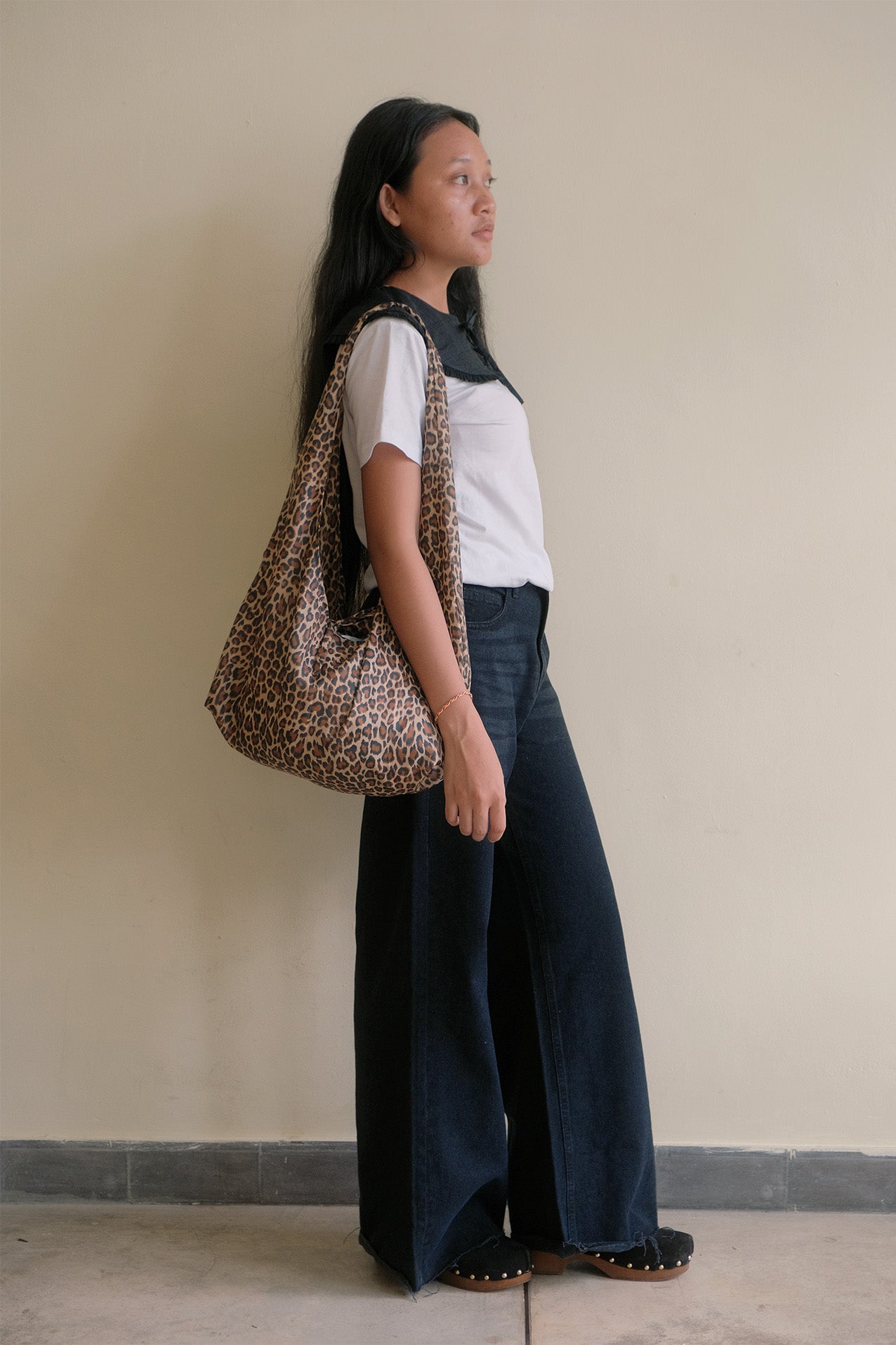 Raksmey Slouch Bag - Upcycled Polyester